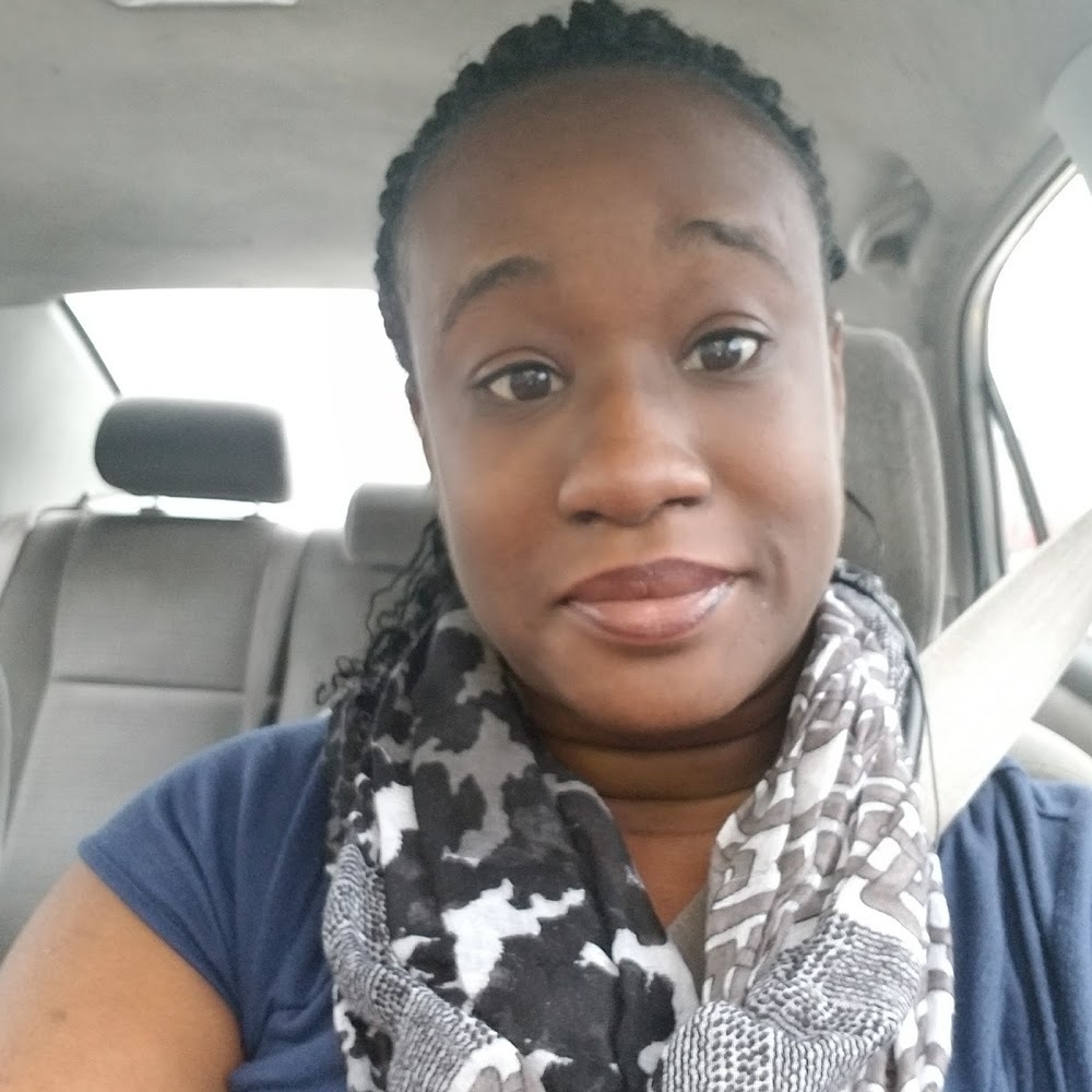 Meet your Posher, Latina